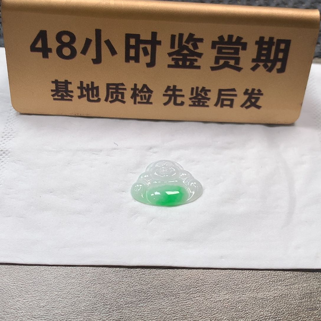 颈饰未镶嵌翡翠佛