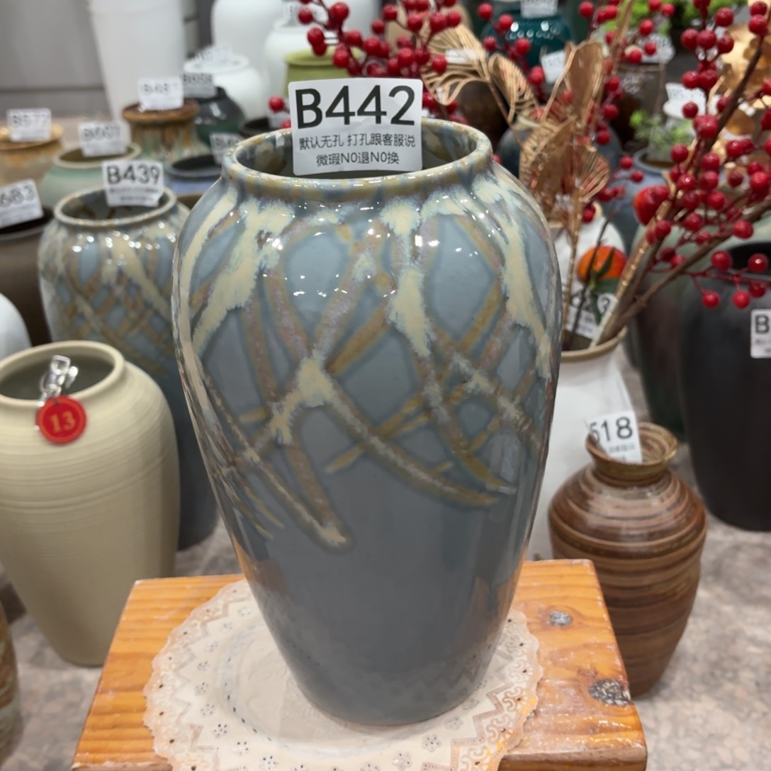 摆件442 景德镇陶瓷花瓶高27口9.5