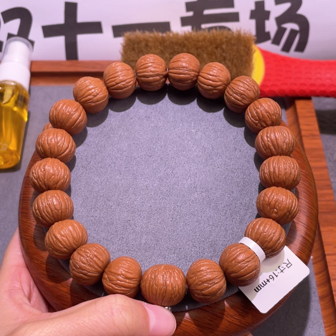 ****爷吊坠猴头核桃土豪银饰手持