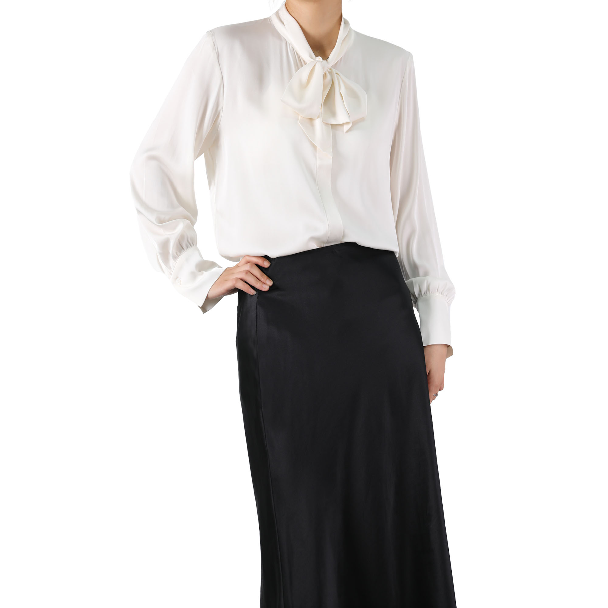  秋木轻奢优雅宽松显瘦飘带领长袖桑蚕丝衬衫女cs201221