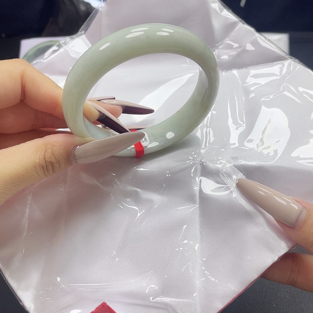 未镶嵌手镯翡翠夜班 缅甸A货翡翠