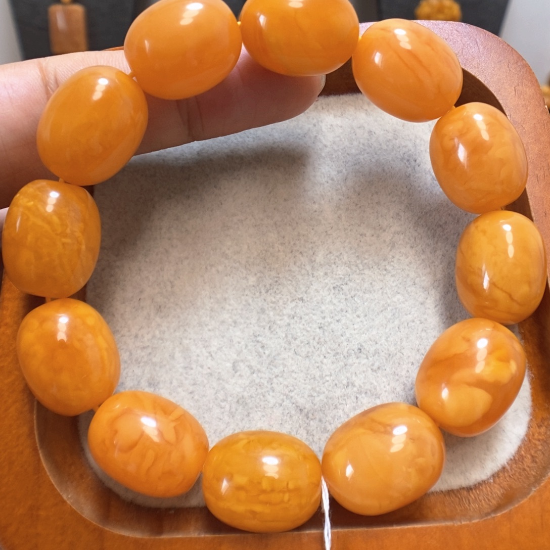 未镶嵌蜜蜡手串蜜蜡