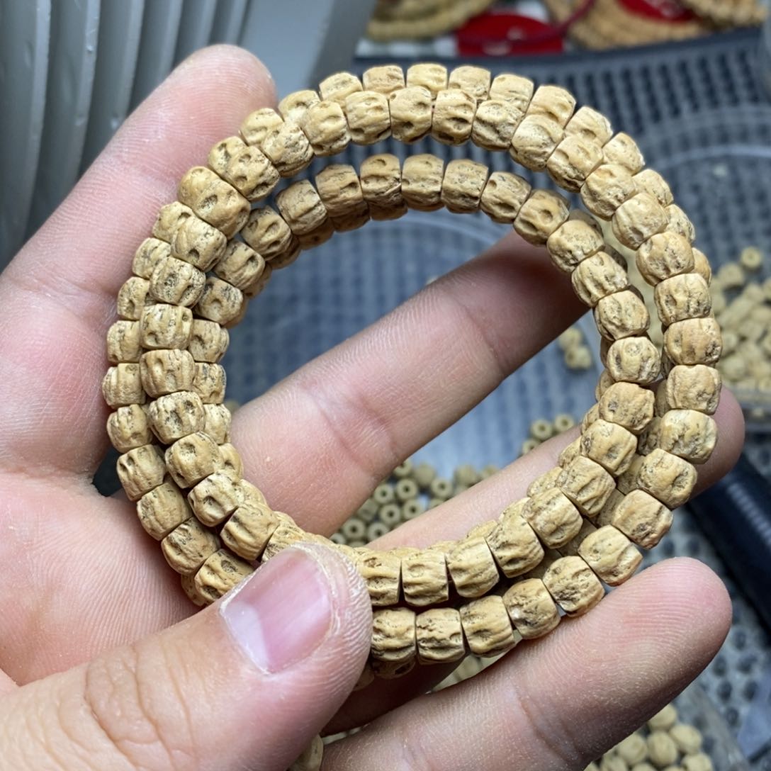 柏香籽/百香籽吊坠相**生