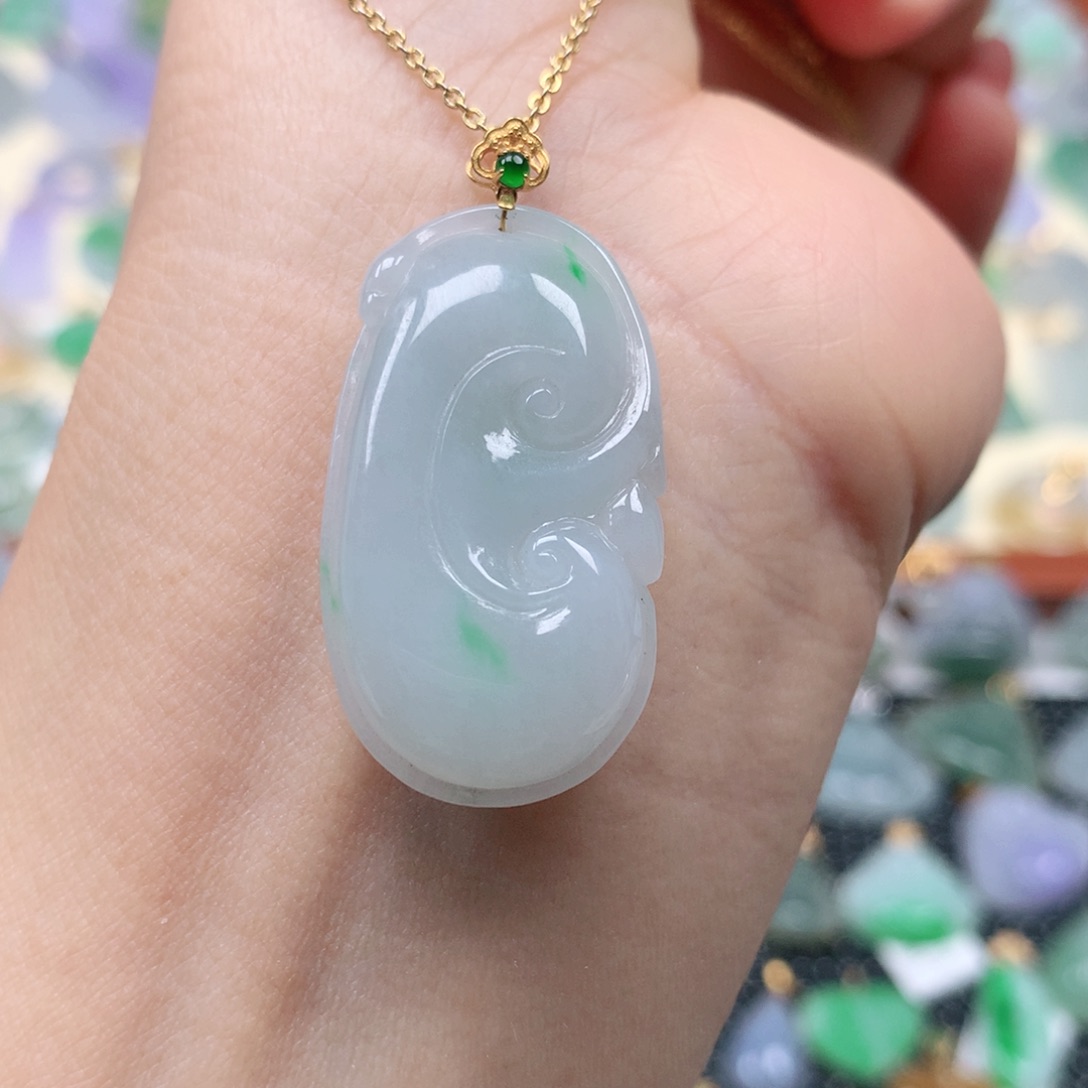 【闪购商品】翡翠吊坠(不含链)18K金镶嵌