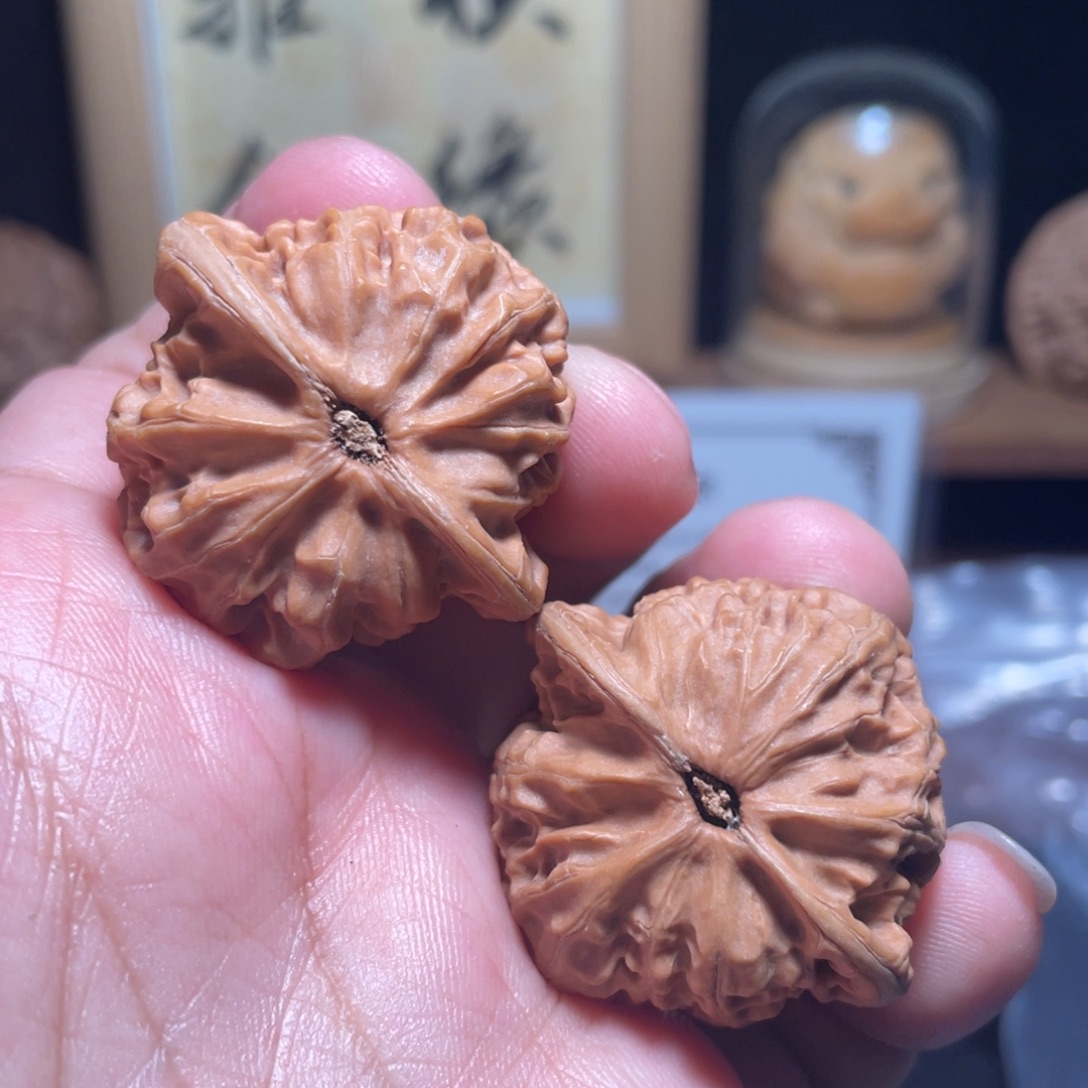 活***~文玩核桃把件汉高楼36尺