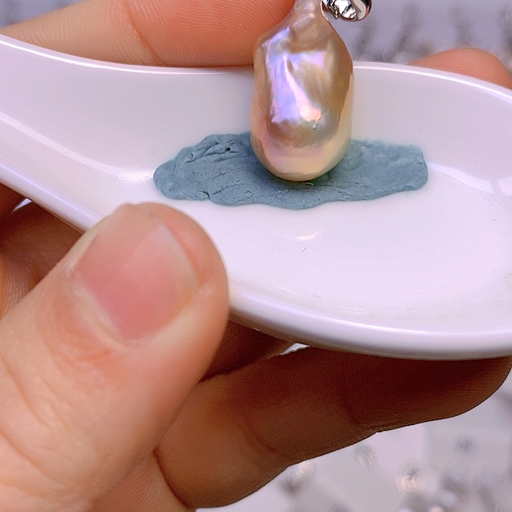 淡水珍珠颈饰合金