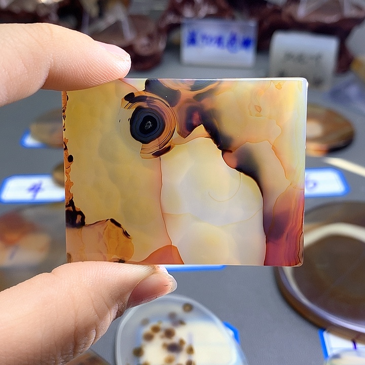 未镶嵌颈饰玛瑙/玉髓