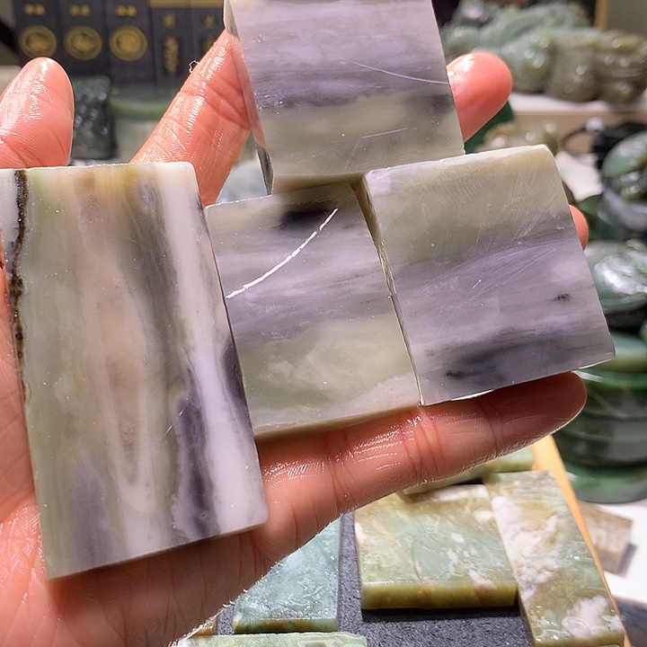 和田玉未镶嵌珠宝半成品