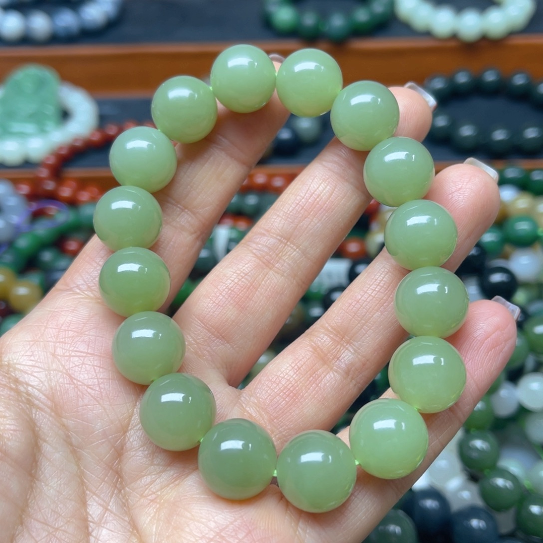 和田玉未镶嵌手链