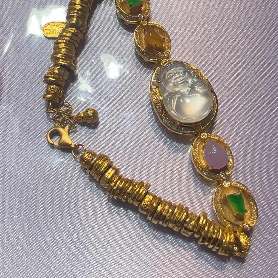 翡翠18K金镶嵌颈饰财哥