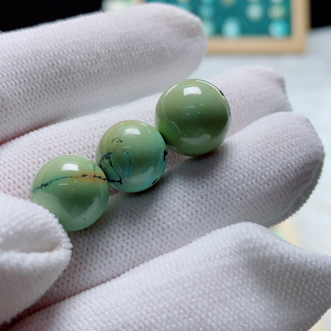 财***罗绿松石未镶嵌珠宝半成品