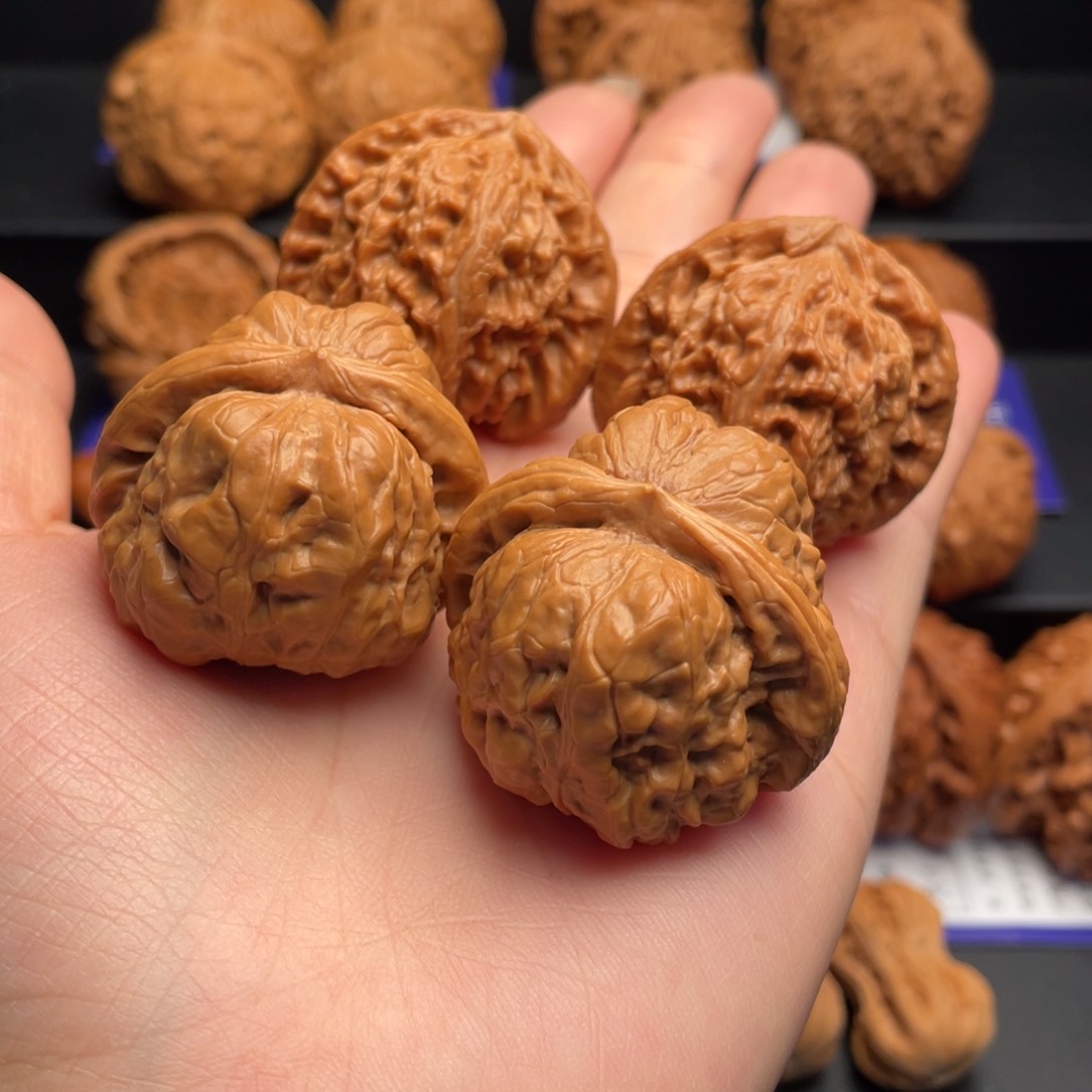 文玩核桃把件两件一起