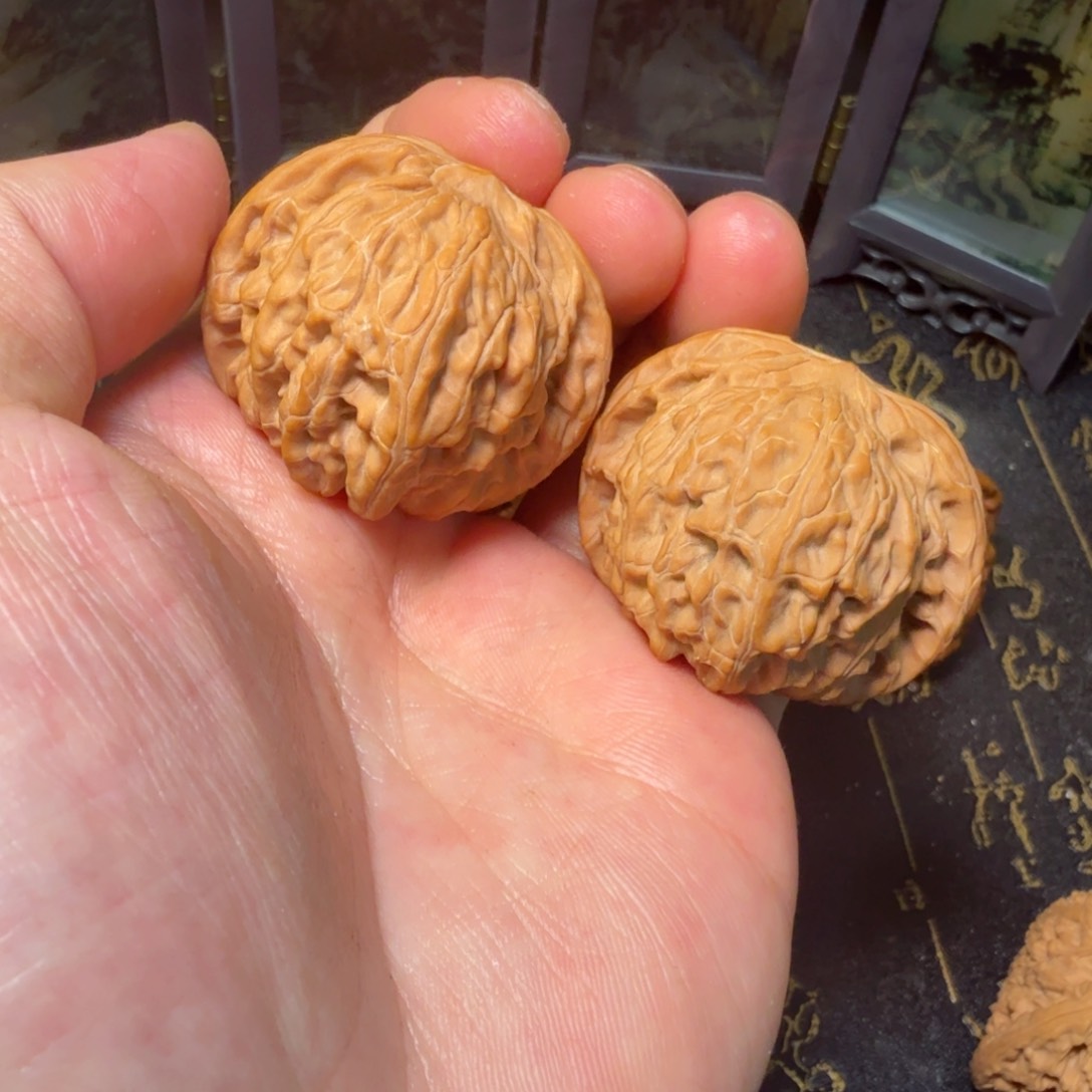 文玩核桃吊坠山西磨盘40