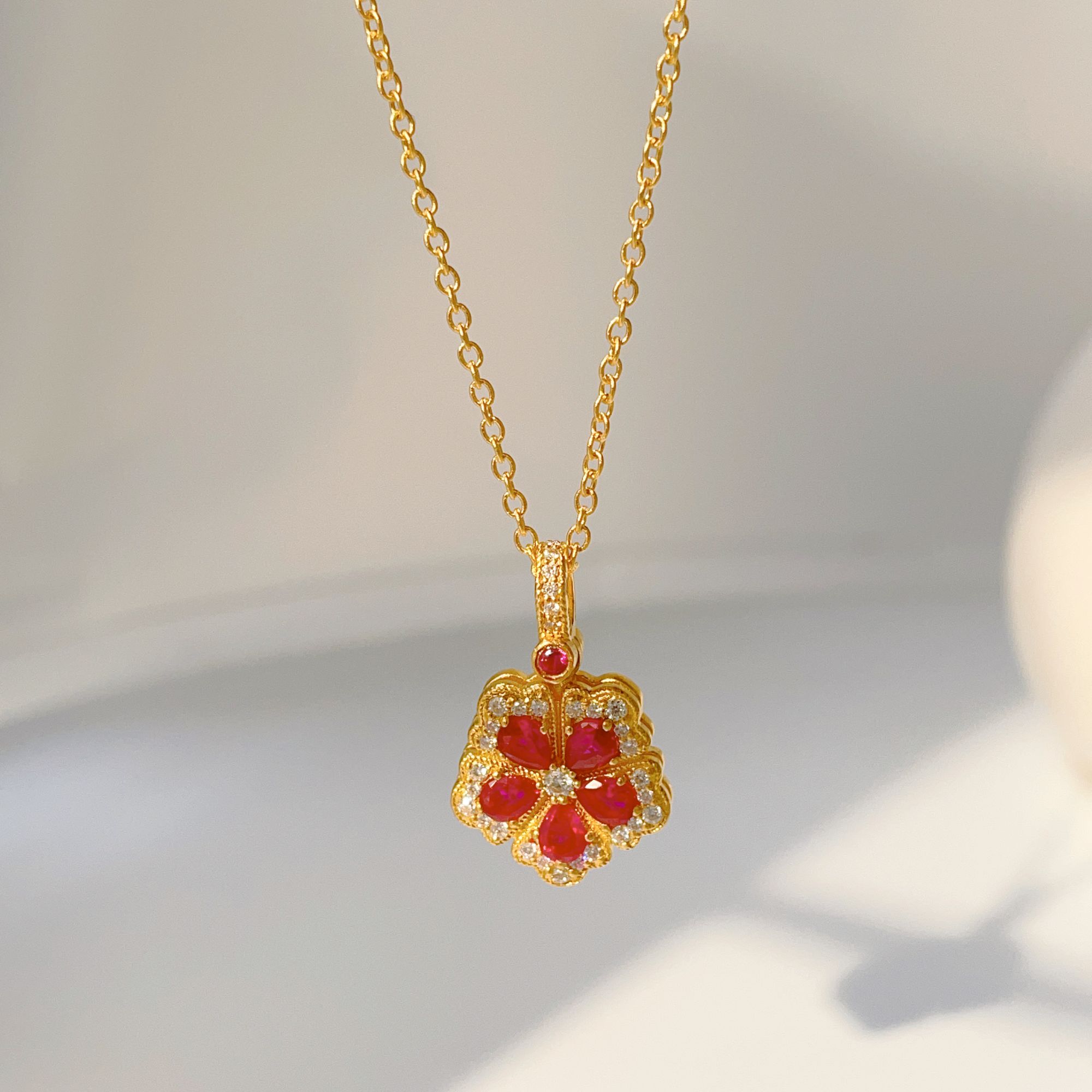 足金点钻牡丹花套链黄金镶嵌莫桑时尚套链