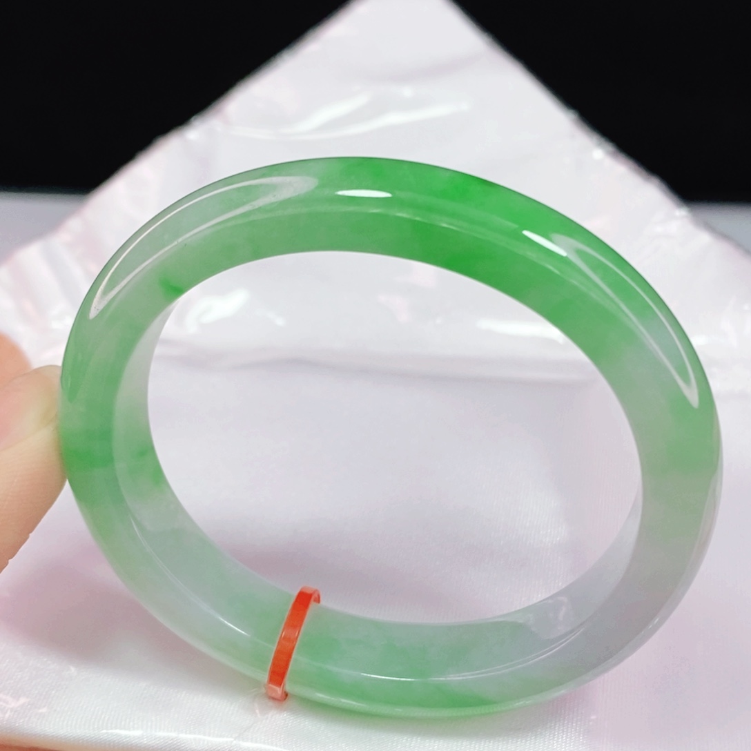 未镶嵌手镯翡翠51.8贵妃