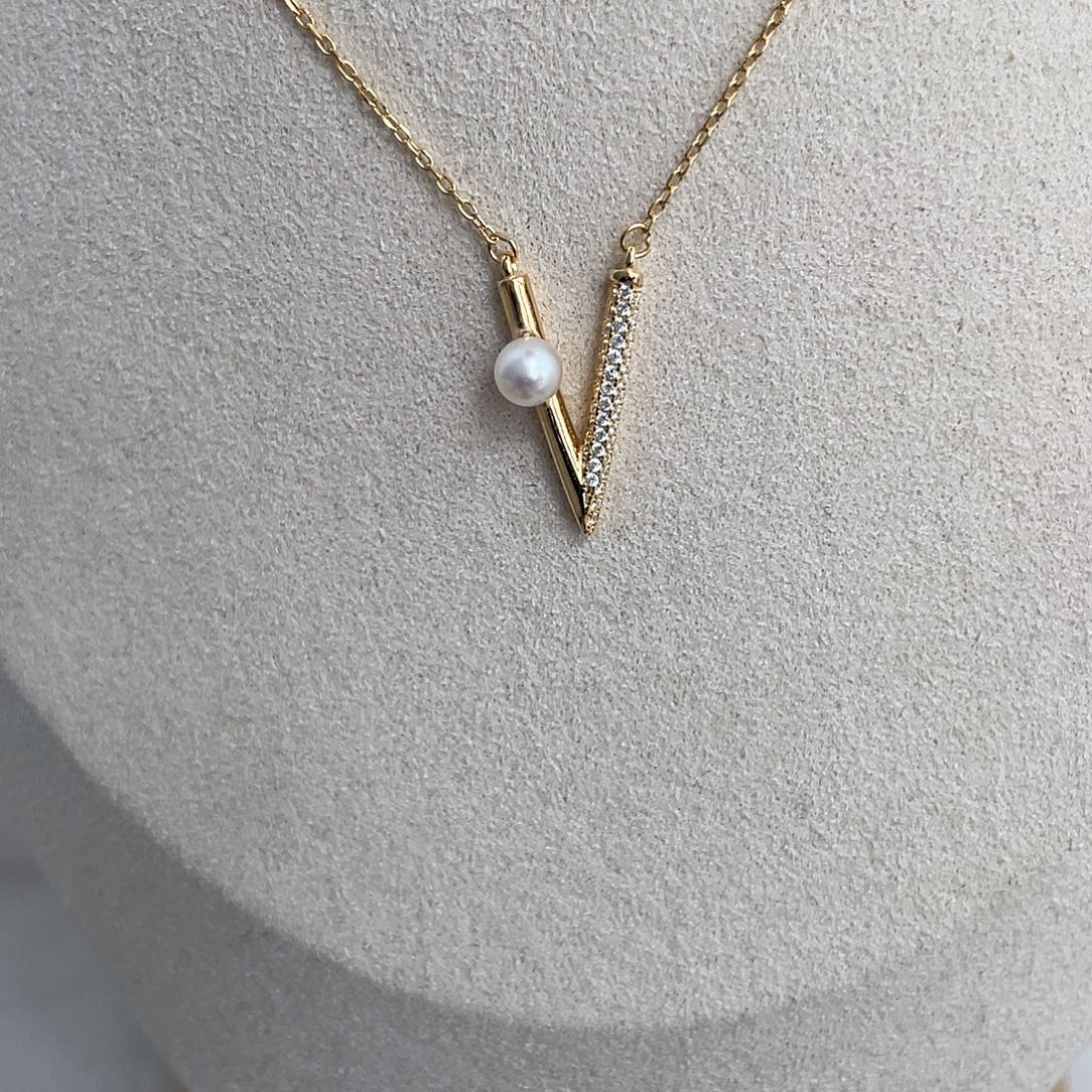 颈饰银S925镶嵌海水珍珠