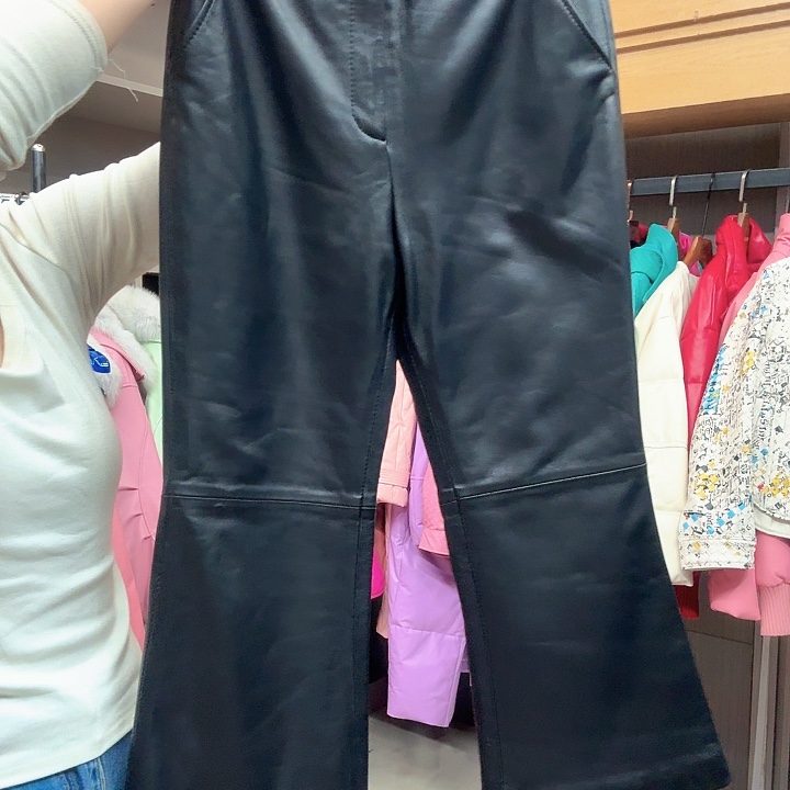 女装皮裤真皮微喇裤