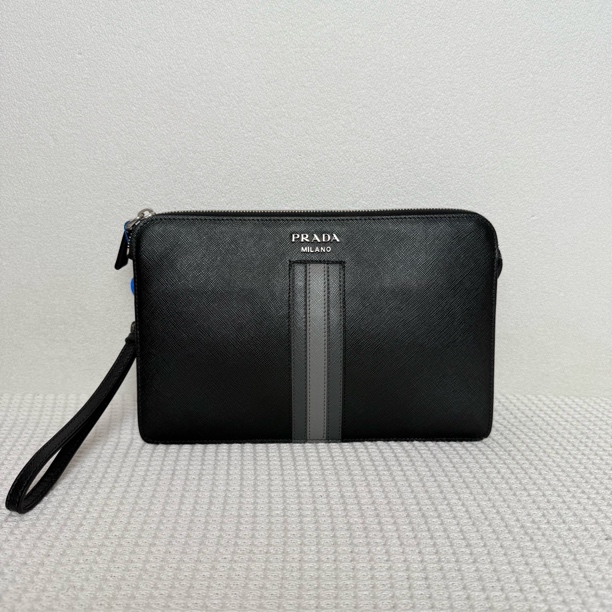 99新 Prada/普拉达  97新/6000男士时尚经典黑色全皮手拿包