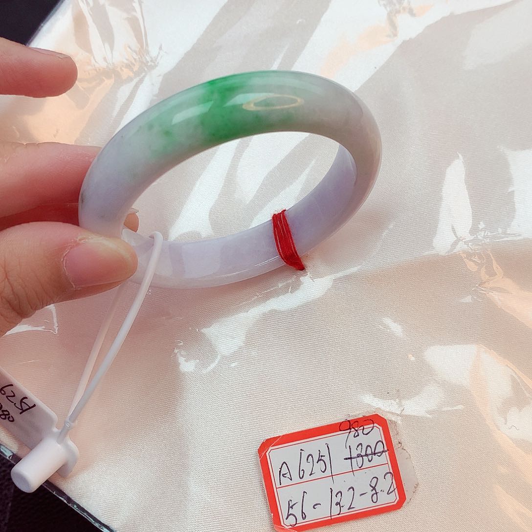 翡翠手镯未镶嵌天然缅甸翡翠A货