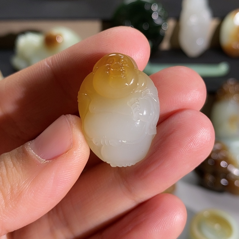 【闪购商品】和田玉颈饰未镶嵌?****逗