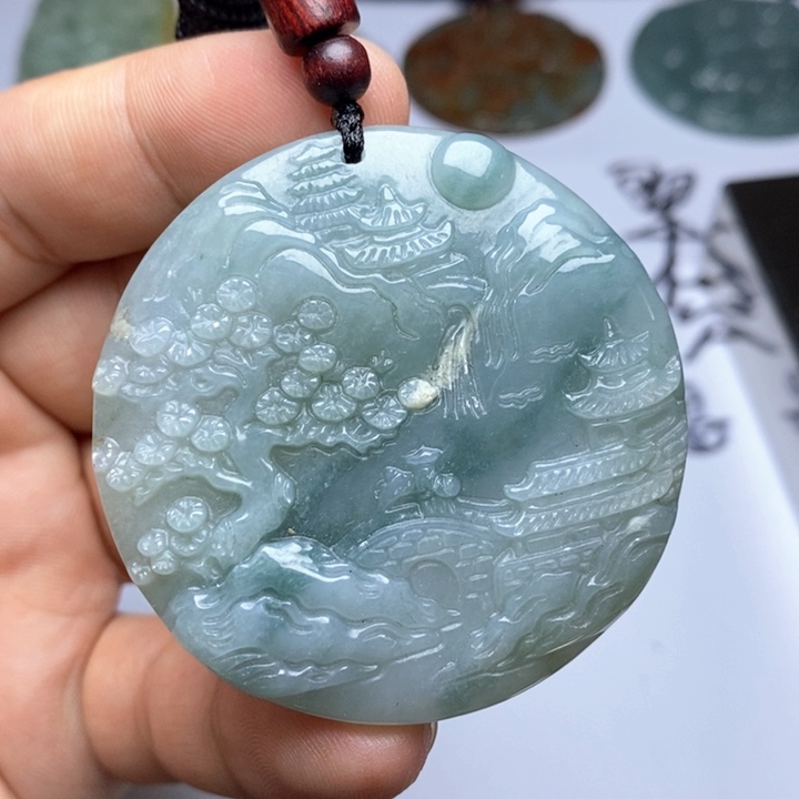 颈饰未镶嵌翡翠翡翠