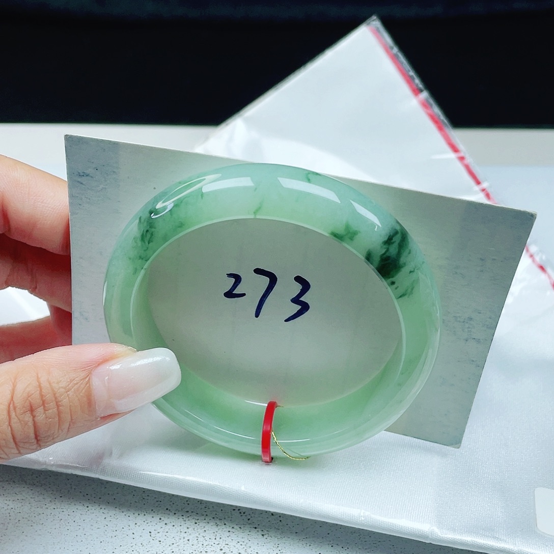 翡翠未镶嵌手镯 正圈54