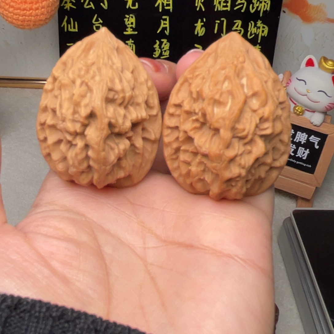 文玩核桃吊坠朱雀