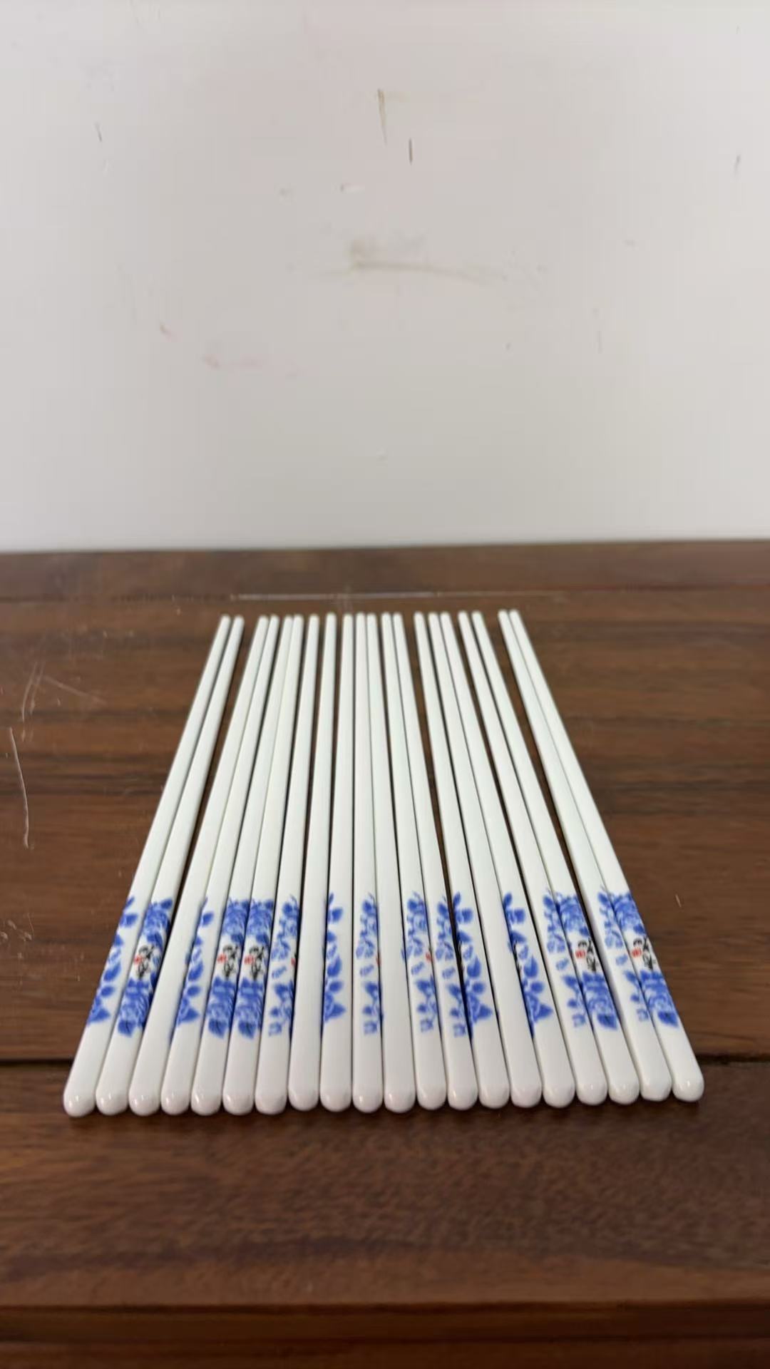 精美陶瓷青花十双筷子