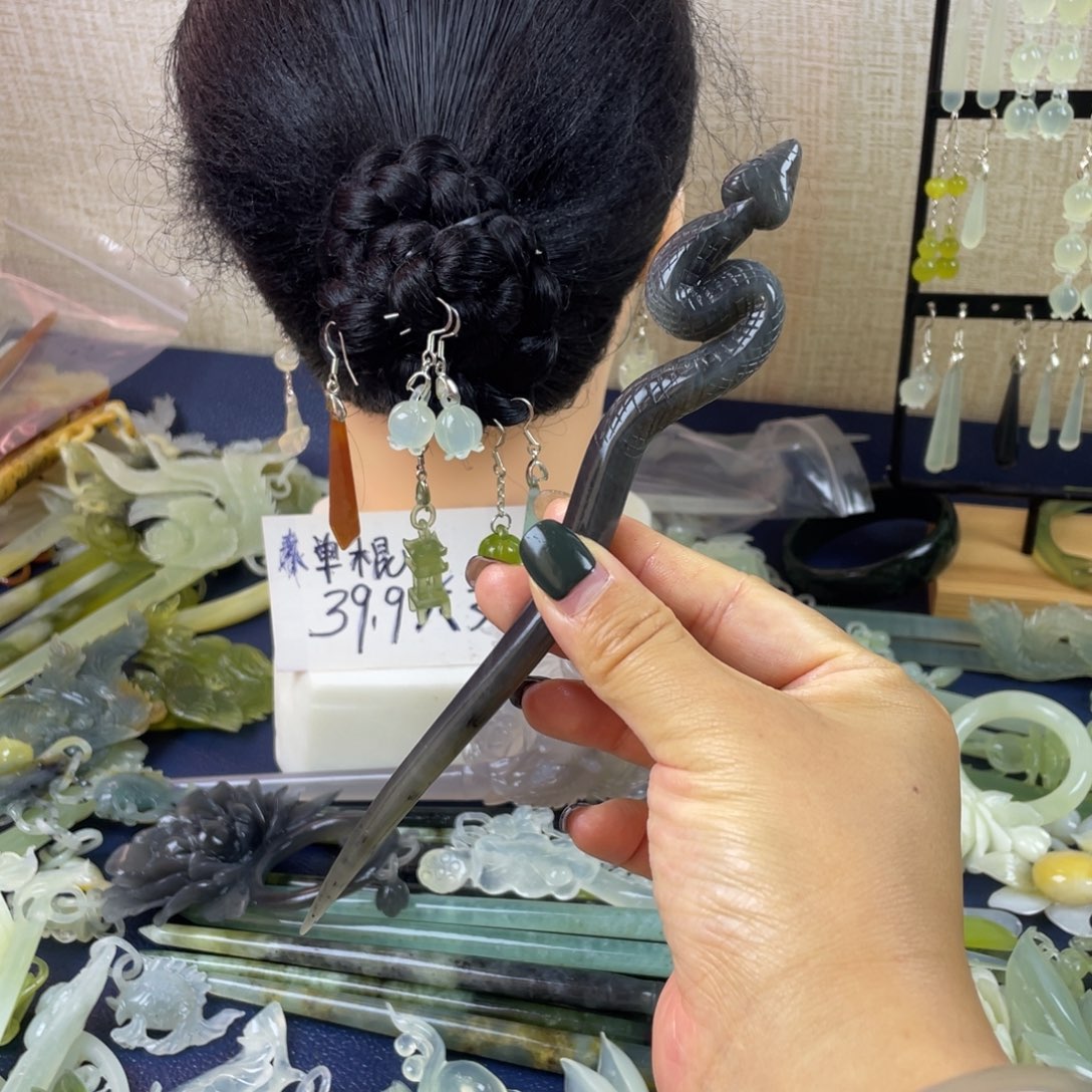 蛇纹石玉未镶嵌发饰