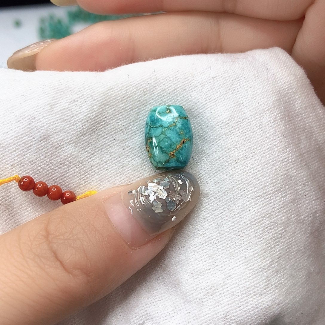 南红玛瑙未镶嵌珠宝奇石