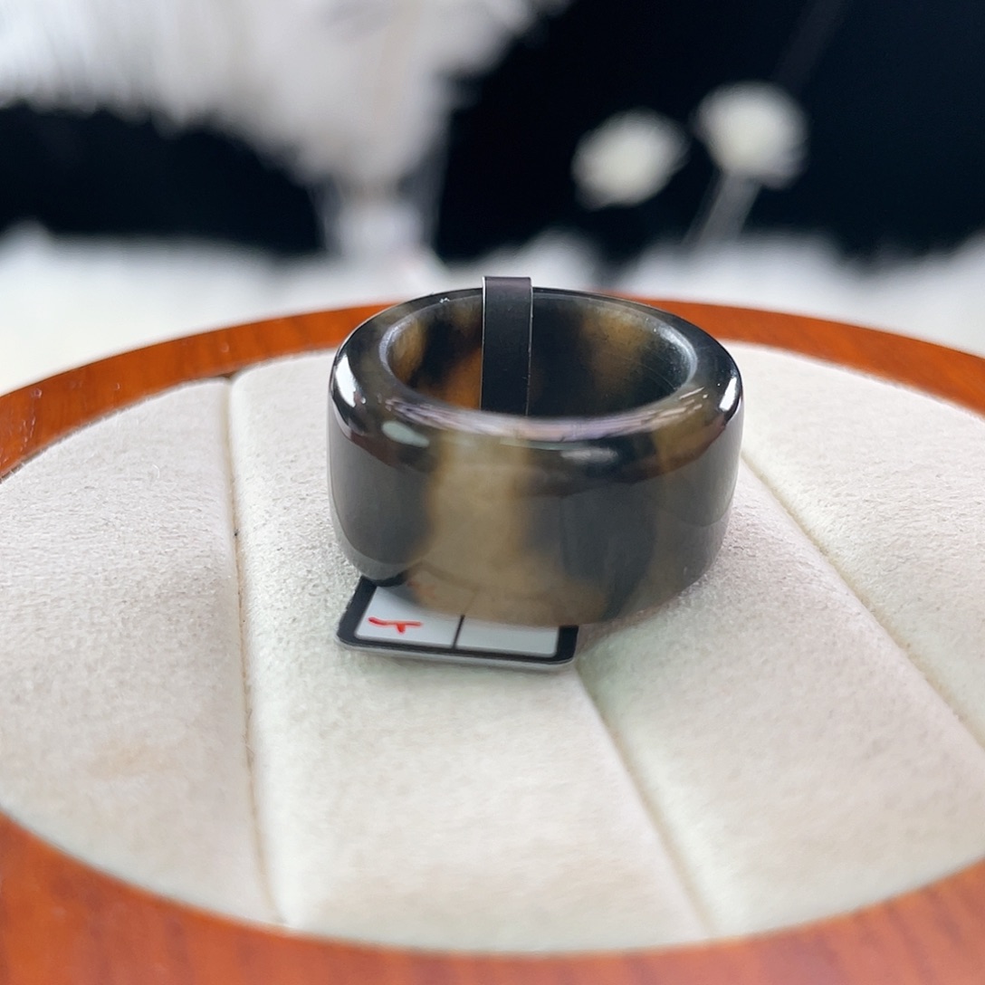 和田玉未镶嵌戒指l34 腰花圆切。17.2。不退换