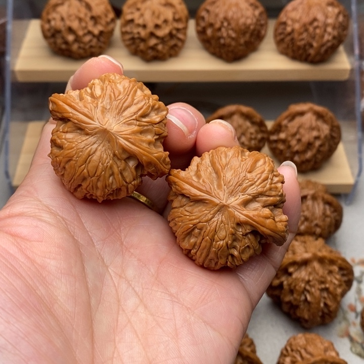 小***.把件核桃文玩核桃磨盘