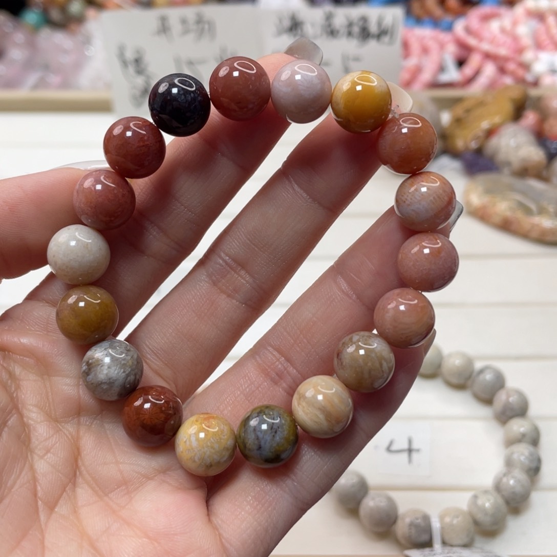 未镶嵌手链硅化玉拉***亚147