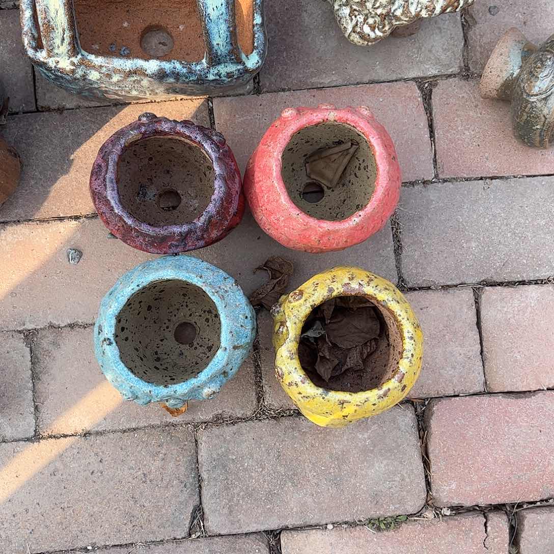 泥塑清***人古镇炻陶花盆