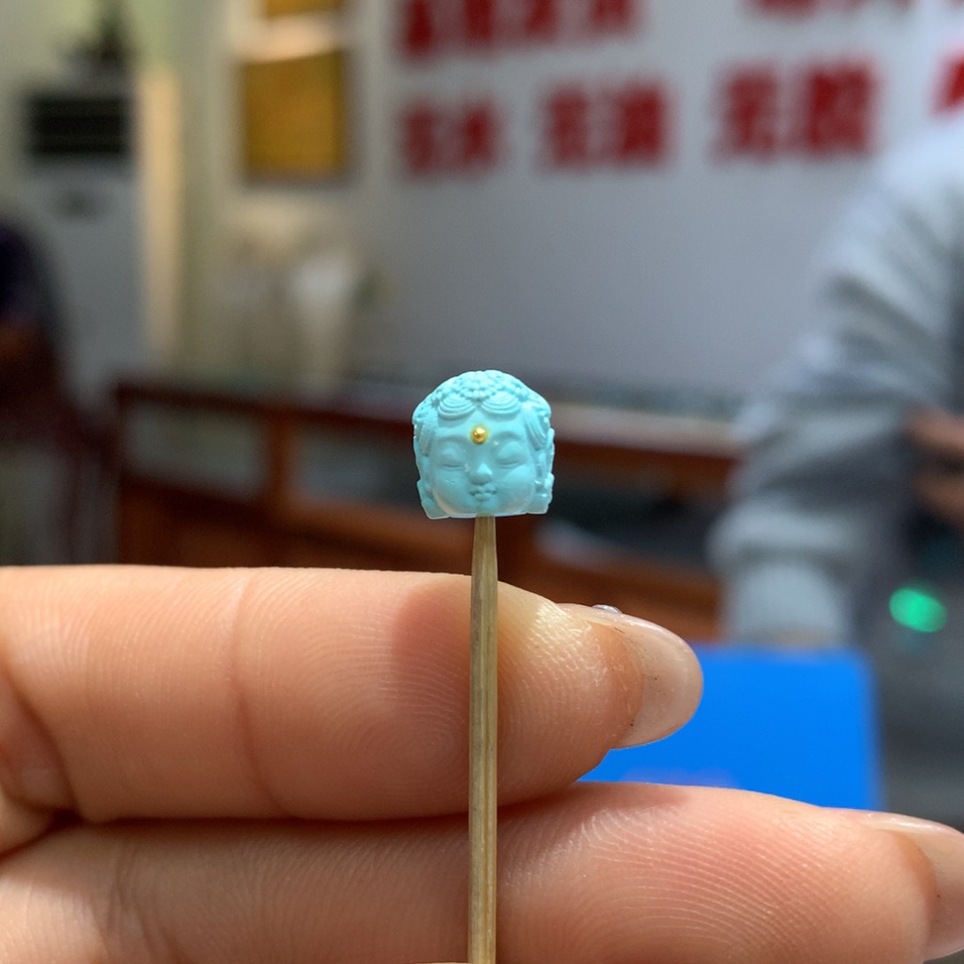 绿松石配饰未镶嵌