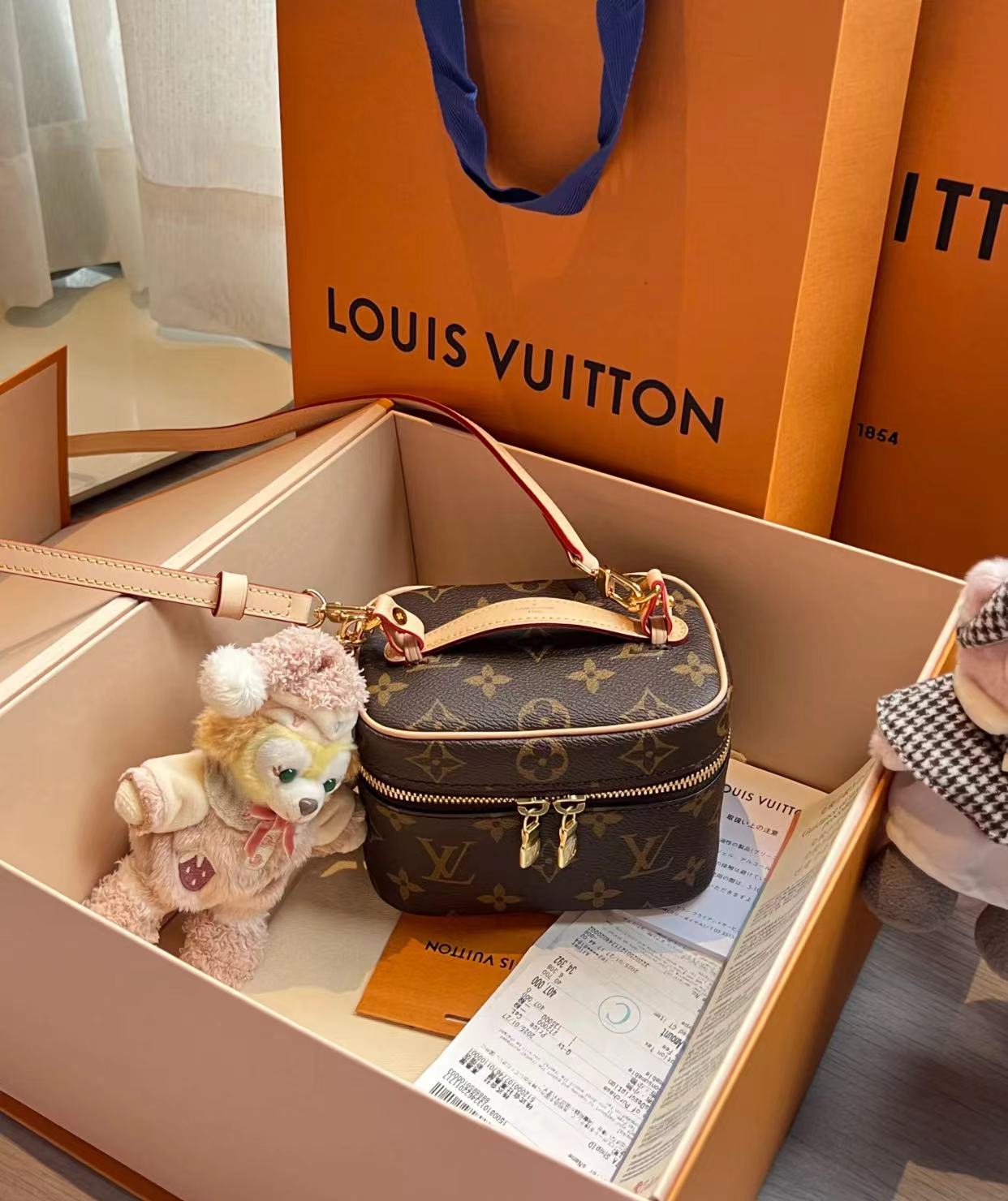 95新 LouisVuitton/路易威登 老花mini化妆包 14.5cm 16035766
