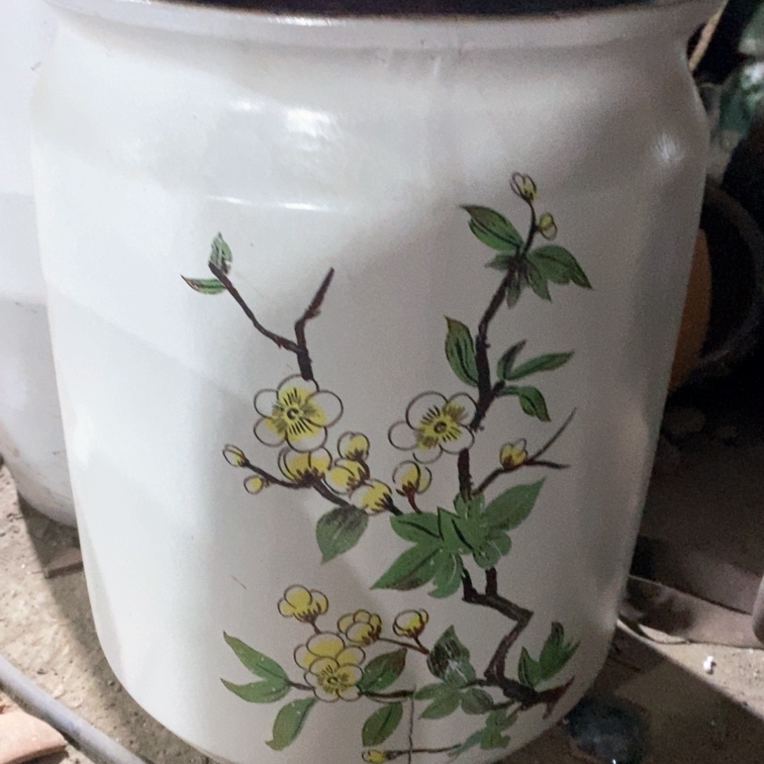 红陶瑕疵27-37一个