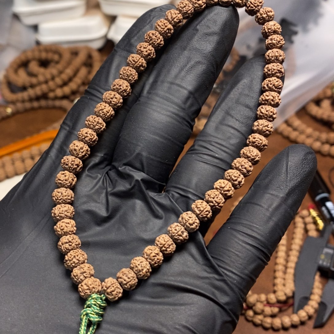 L***～金刚菩提手串6.8 平细