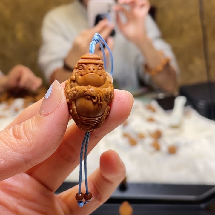橄榄核吊坠橄榄核