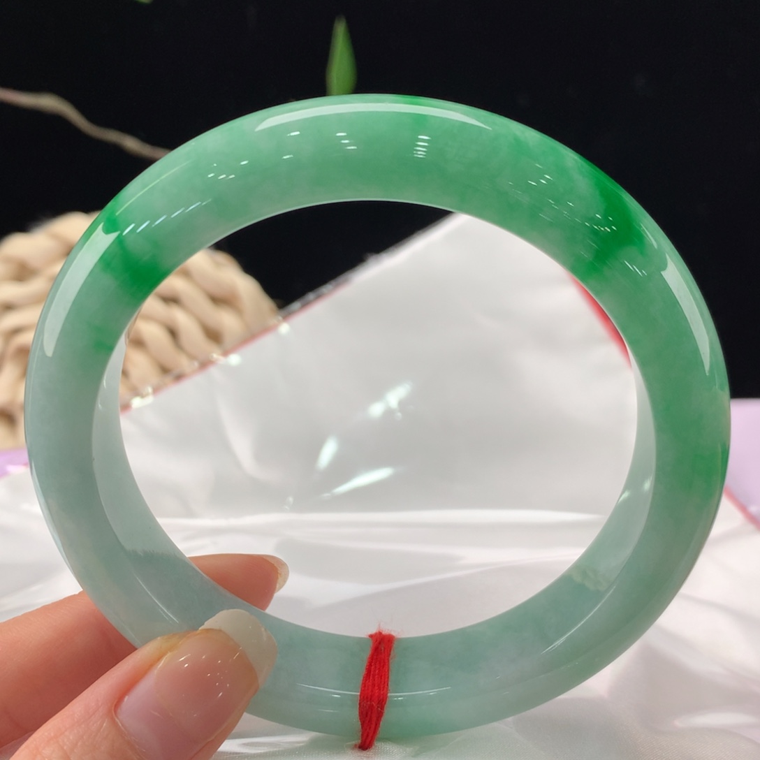 翡翠未镶嵌手镯61圈口0006