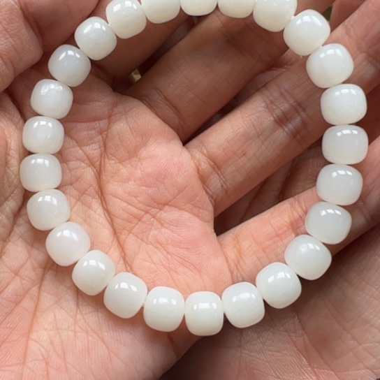 和田玉颈饰未镶嵌于田手链8