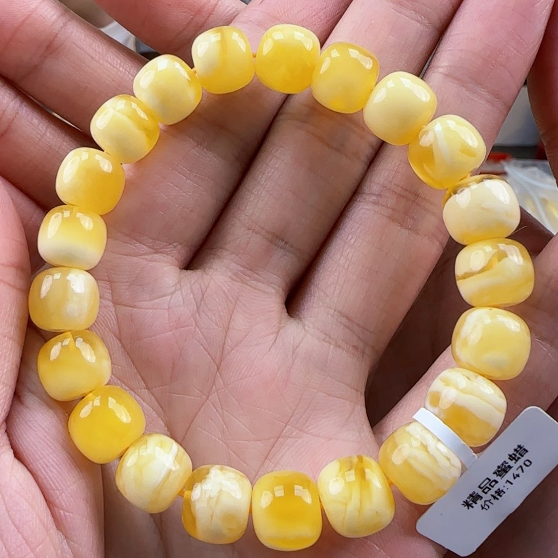 琥珀裸石未镶嵌蜜蜡