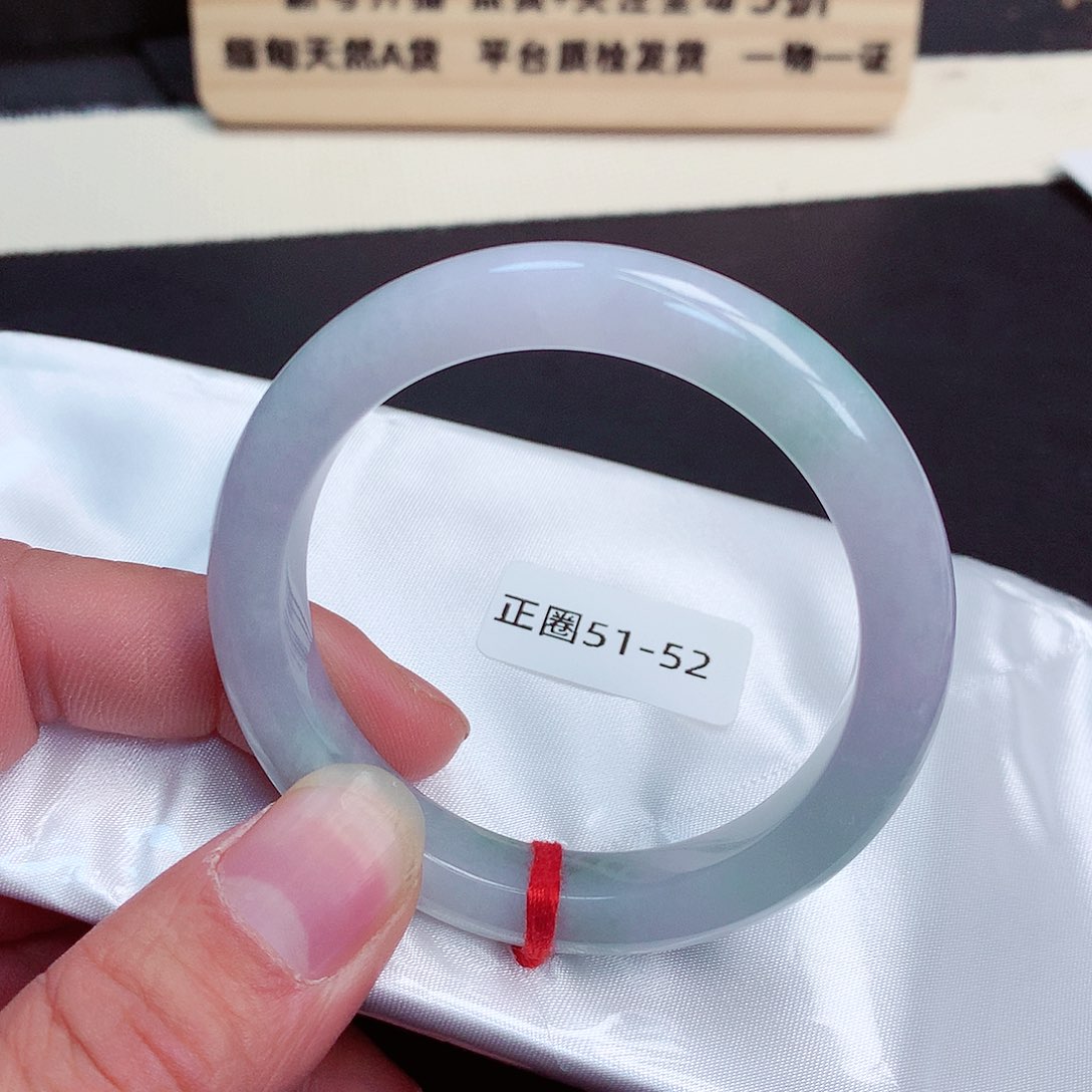 翡翠手镯未镶嵌281号