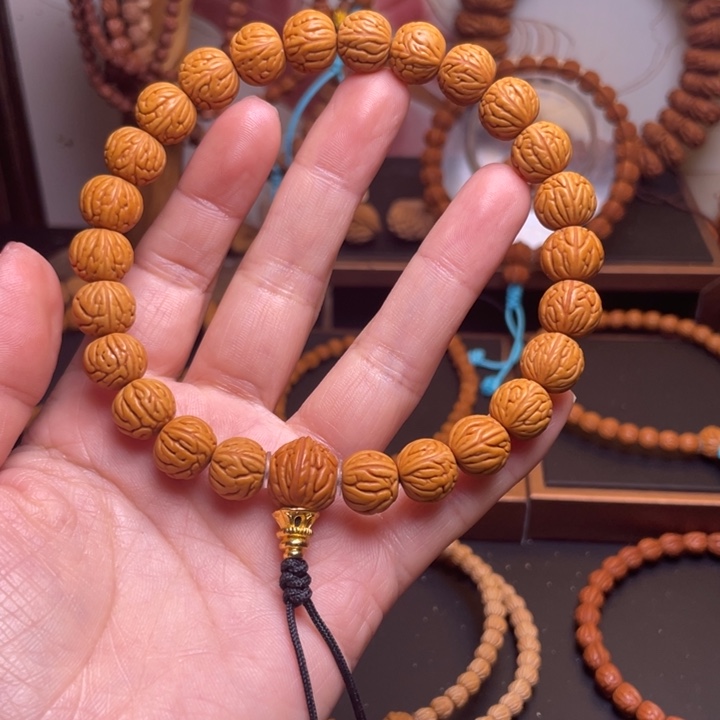 算***啊吊坠桃核龙文桃核