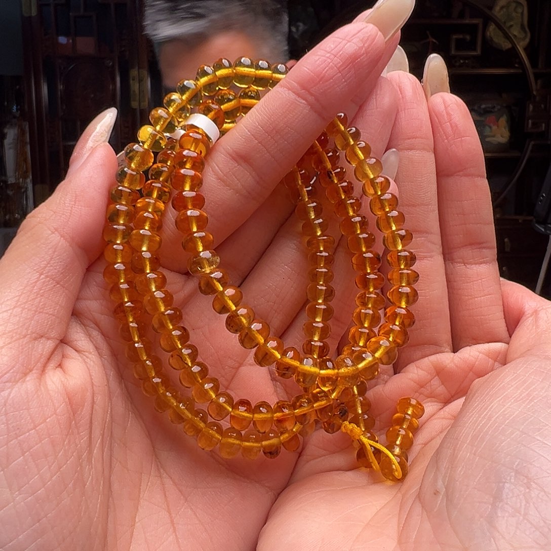 琥珀裸石未镶嵌俊*抚顺琥珀90013。6mm