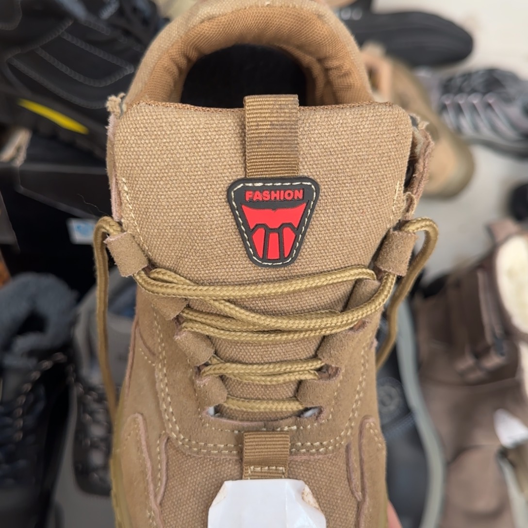 42码130驼。防烫绝缘运动