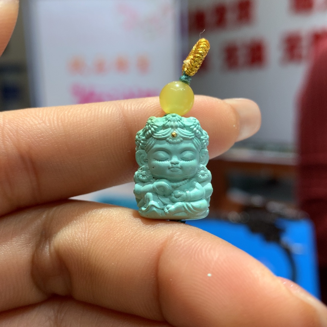 绿松石配饰未镶嵌