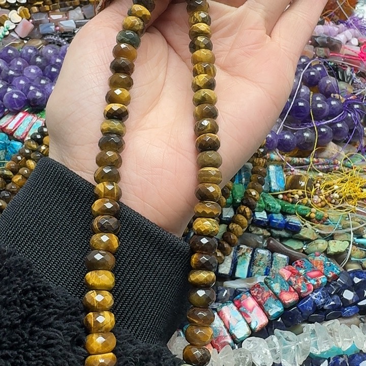 玛瑙/玉髓未镶嵌珠宝半成品一条10mm切面虎眼算盘