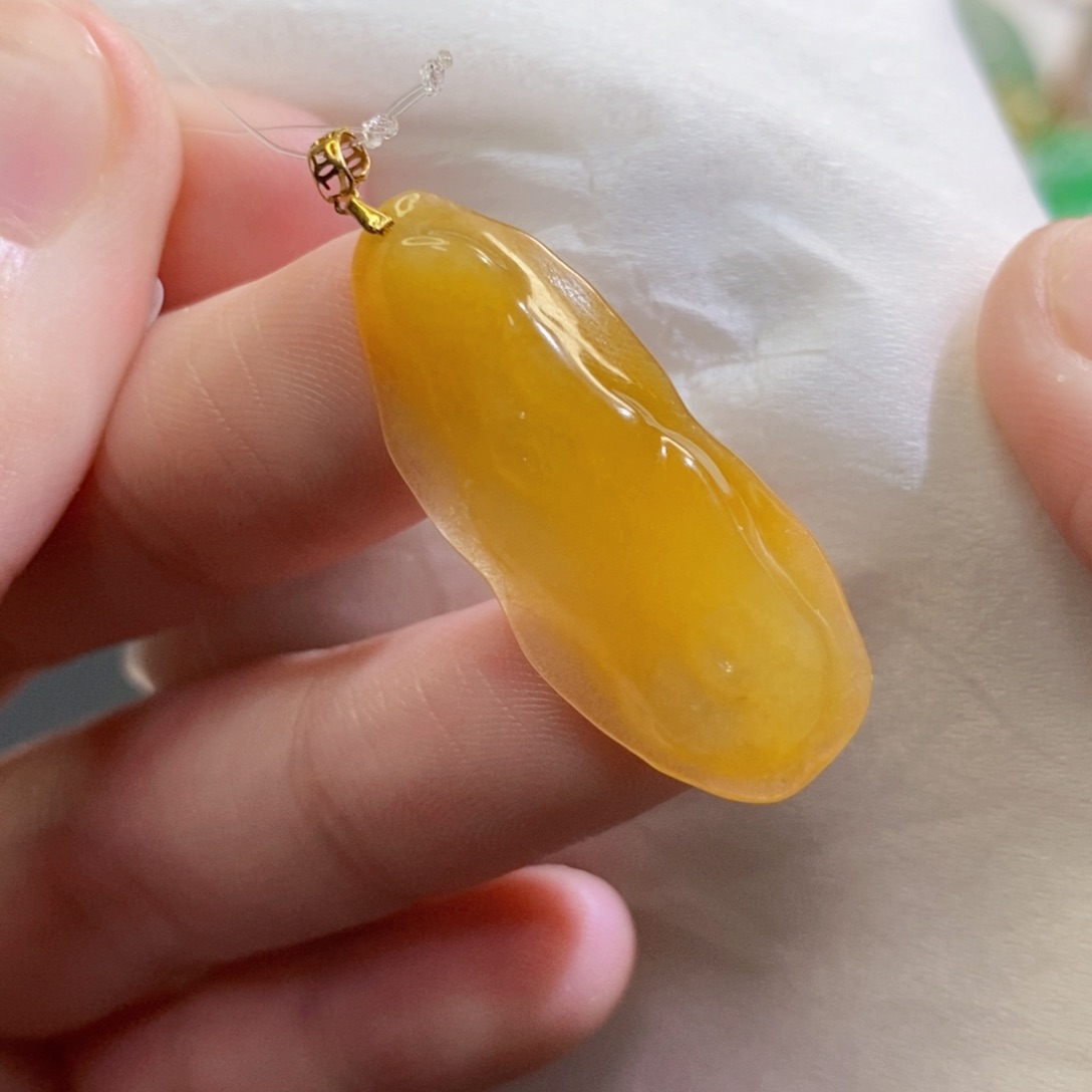 【闪购商品】翡翠吊坠(不含链)未镶嵌5242