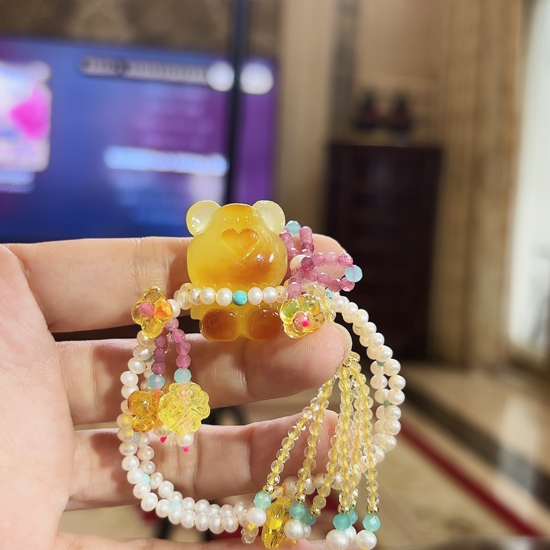 未镶嵌颈饰琥珀琥珀